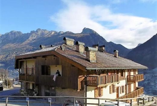 Ferienhaus mit Dolomiten